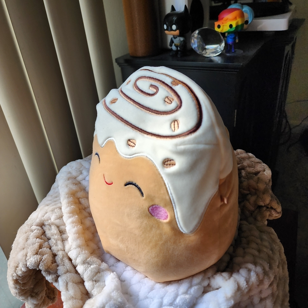 NWT Chanel The Cinnamon Roll Squishmallow Plush - Picture 2 of 4